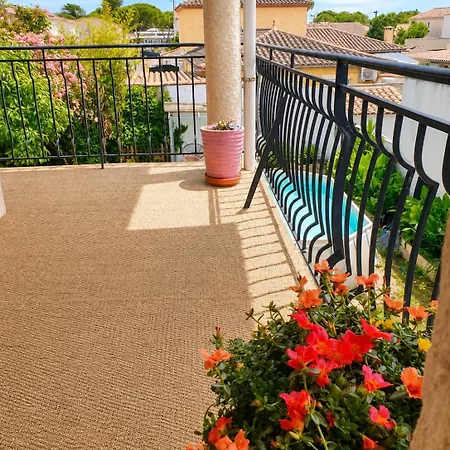 Appartamento 2 Appartements, Piscine, Jeux, Jardin Clos *