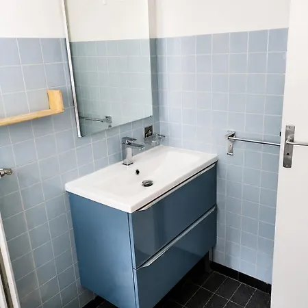 2 Appartements, Piscine, Jeux, Jardin Clos Apartment *